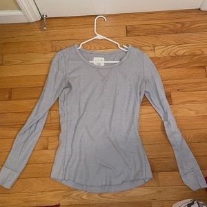 Long sleeve gray thermal